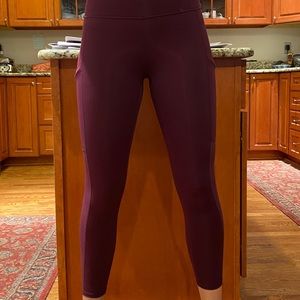 fabletics “mila high wasted pocket capri”